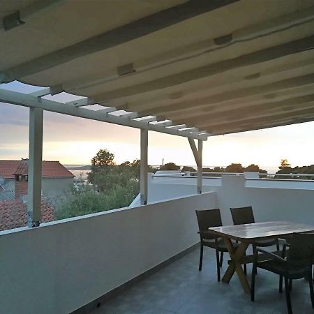 Apartman Rosanda 1 Premuda Eksteriør billede